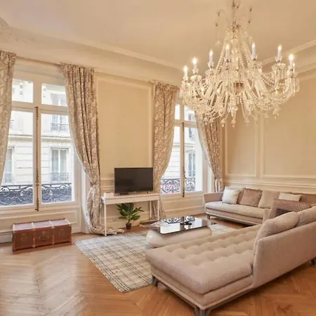 Glamorous Apartment, Excellent Location Paris